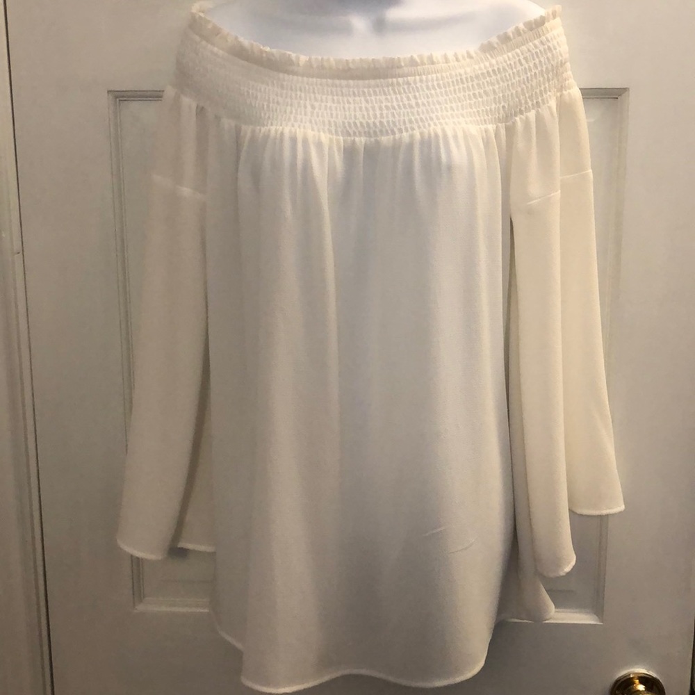Halston off white - off the shoulder top